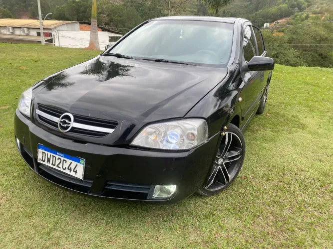 Chevrolet Astra Sed. Advant. 2.0 8V MPFI Flexp. 4P 2007