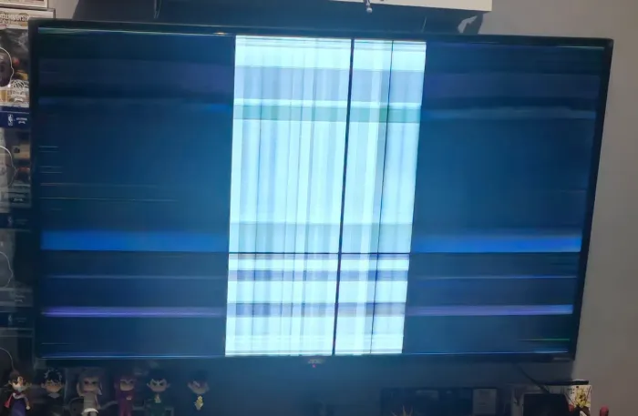 TV AOC Roku 43" - Com defeito (tela queimada) - Leia a descrição
