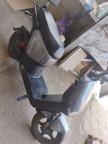 Scooter eletrica Foston X13 ano 2026 ( 4.400$ com capacete)