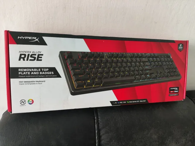 Teclado Mecânico HyperX Alloy Rise, GKBD Switch Lineares, Novo lacrado, Envio Olx