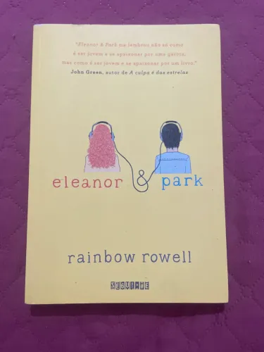 Eleanor & Park Rainbow Rowell Livro Romance Muito Bom Estado