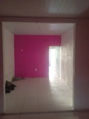 Ótimo ponto comercial bem localizado !!! Com banheiro 