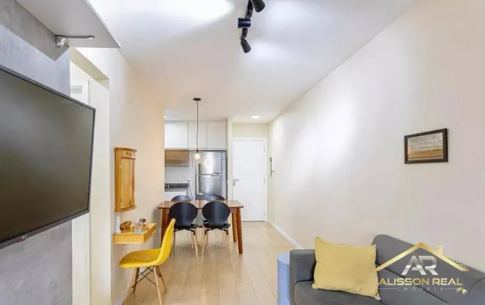 Apartamento à venda com 56m², 2 quartos (1 suíte) e 1 vaga -