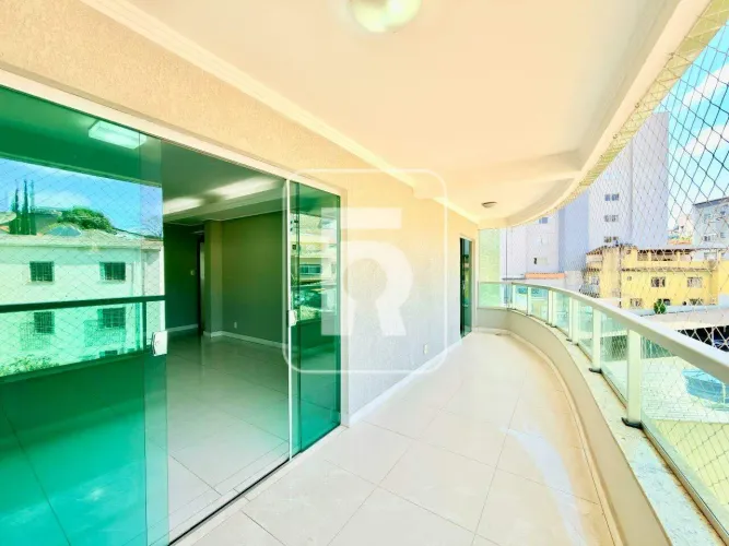 Apartamento à venda, 3 quartos, 2 suítes, 1 vaga, Centro - Conselheiro Lafaiete/MG