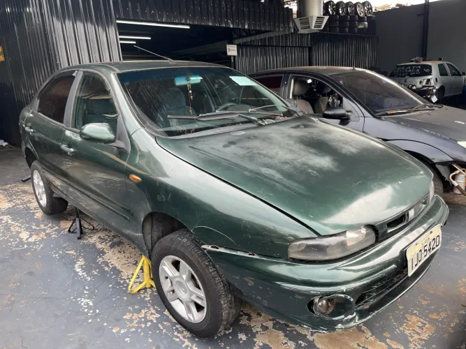 Sucata retirada de peças Fiat brava SX 1.6 16v 2000/2001