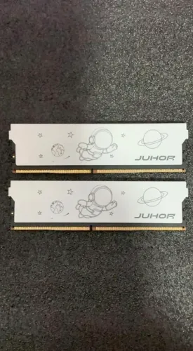 Memória RAM Kit 16GB (2x8GB) Juhor DDR4 3200MHz CL18 Branca Astronauta Excelente Estado