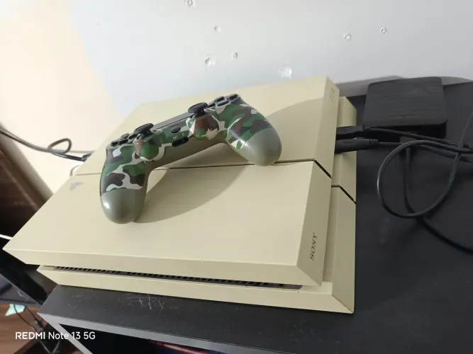 Ps4 FAT branco