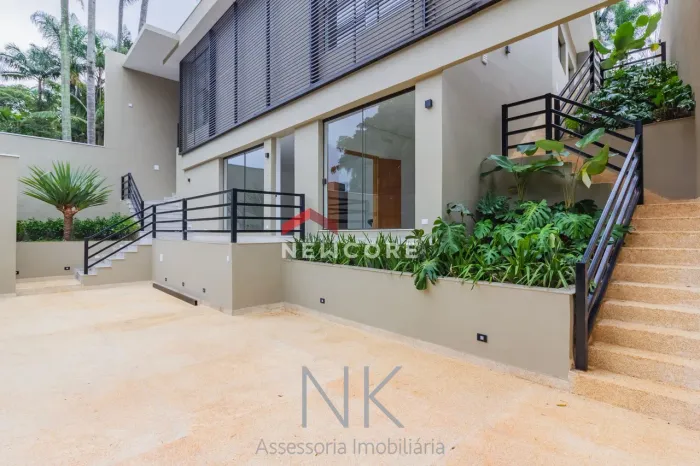 Casa em Rua Malvinas - Jardim Guedala - São Paulo/SP
