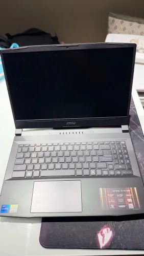 Notebook gamer MSi katana Hx 15 i7 14° Rtx 5050