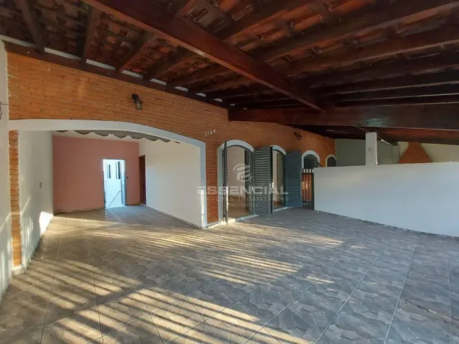 Casa com 3 dormitórios à venda, 150 m² por R$ 750.000,00 - Jardim Paraíso - Botucatu/SP