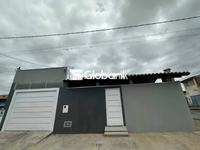 Casa Nova para Aluguel - Bairro Camilo Prates - Montes Claros/MG, 02 Quarto(s)