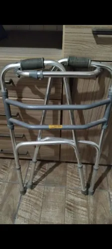 Andador para idoso