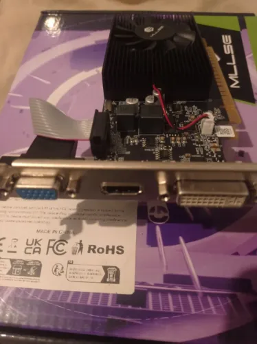 Placa de Vídeo GeForce GT 740 4GB - Boa para PC Básico