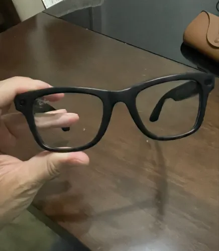 Óculos Ray-Ban Meta Wayfarer Gen 2 Preto Fosco / Transitions Transparente/