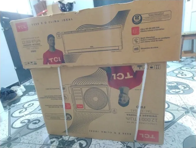 Ar Condicionado Split TCL 12.000 BTUS Zero. RS 1.700 Reais ou Troco por Ar de Janela novo.