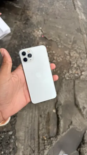 iPhone 11 Pro 