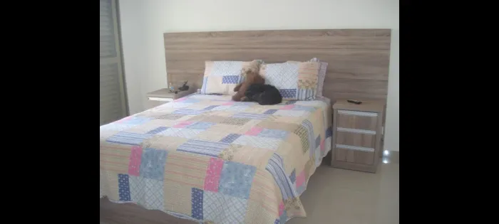 Cama Queen