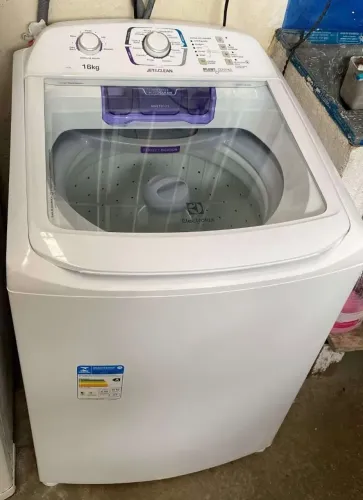 Máquina de lavar Roupa Eletrolux 16KG EXTRA BEM CONSERVADA FAÇO ENTREGA