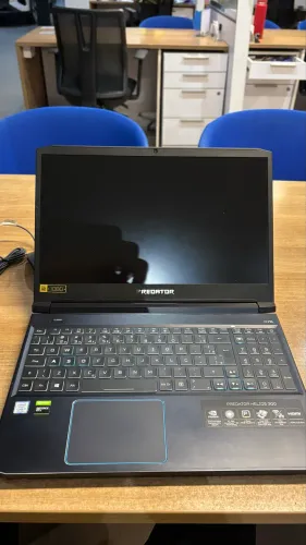 Notebook predator helios 300