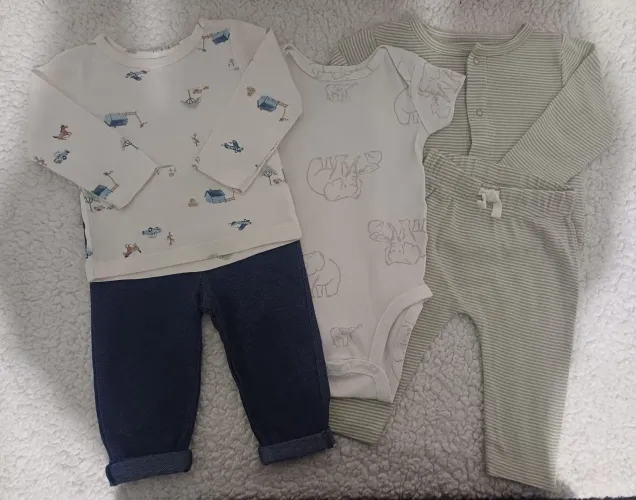Lote conjuntos carters 6 meses