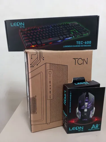 computador core i3-7100 8GB RAM DDR4 SSD top