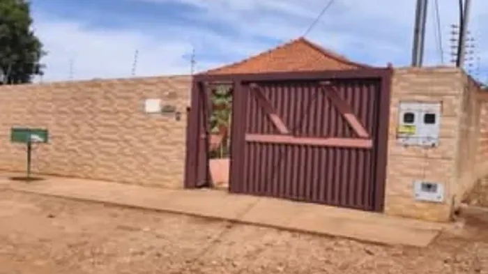 2 Casa mesmo terreno