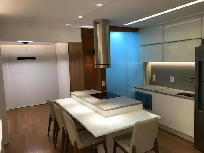 Apartamento para venda possui 54 metros quadrados com 1 quarto