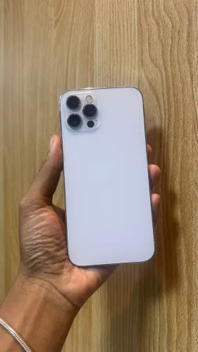 iPhone 12 Pro seminovo de 128gb