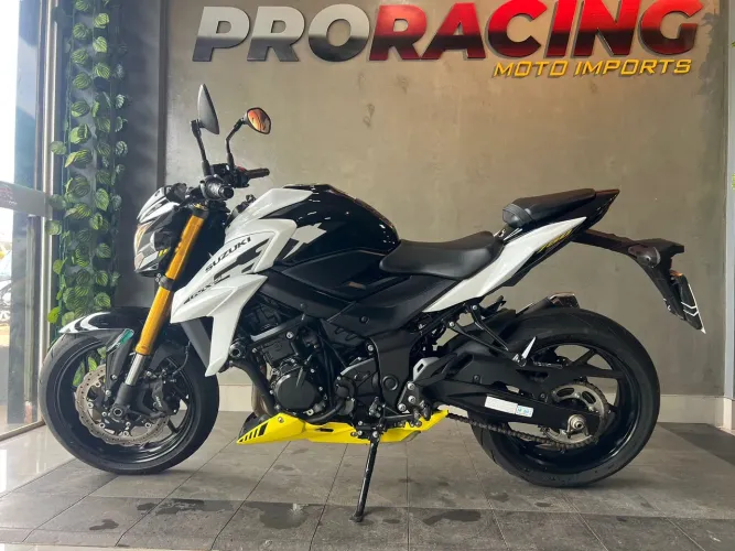 SUZUKI GSX-S 750 2023 