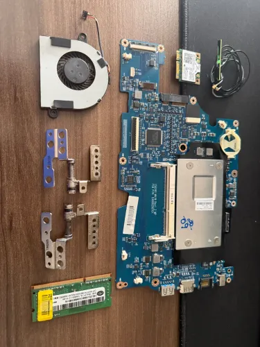 Notebook LG15U34 Peças