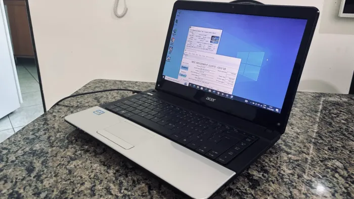 Notebook Acer i3 2328m 2.2 ghz c hd 320 c 6 gb ddr3 ( bem conservado )
