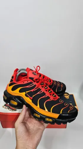 Nike air max plus TN - Volcano.