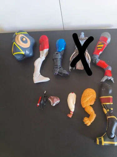 Lote de Peças Baf - Marvel Legends