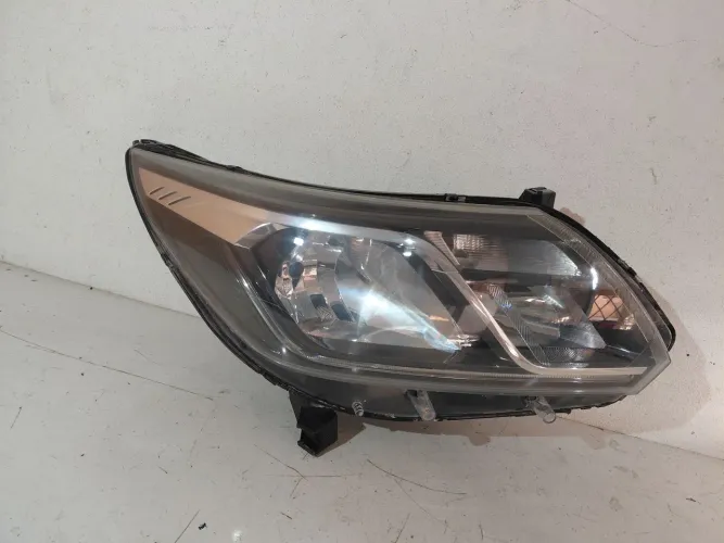 Farol S10 2020/2024 direito com Led