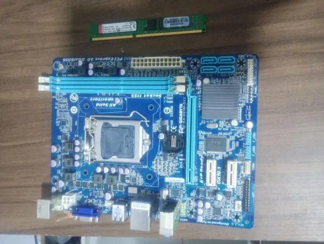 Placa mãe socket lga 1155 + RAM ddr3 4gb