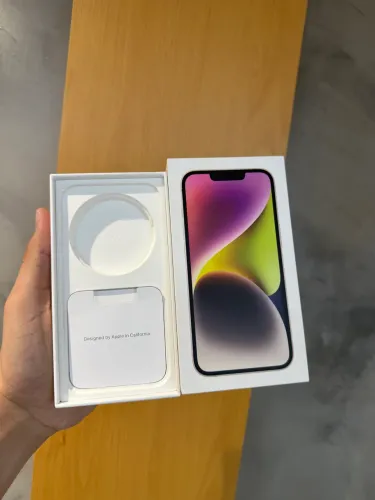 Caixa iPhone 14 128GB Estelar 