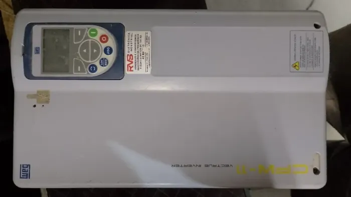 Inversor De Frequência Weg Cfw110058-t4sz 58,5a 380-480v 30cv
