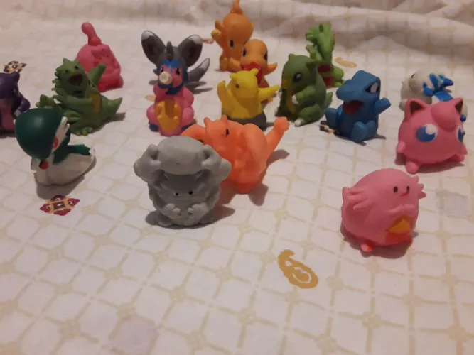 Coleção 17  dedoches Pokemon 