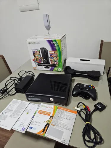 Xbox 360 completo desbloqueado caixa + kinect + jogos