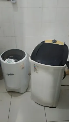 MÁQUINA DE LAVAR E CENTRÍFUGA A VENDA. KIT ROUPA LIMPA