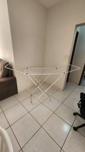 Varal de roupas grande