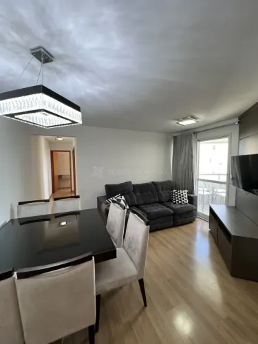 Apartamento com 02 dormitórios - Vila Bosque