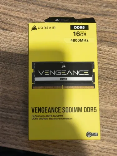  MEMORIA RAM PARA NOTEBOOK CORSAIR VENGEANCE 16GB 4800MHZ DDR5 CL40