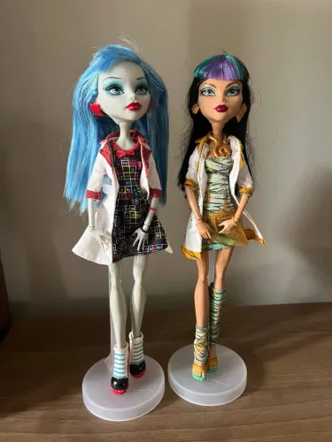 Monster high Cleo e ghoulia 