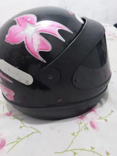 Capacete