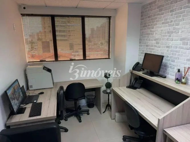 Sala Comercial à venda com vaga privativa no Bairro Fazenda, Itajaí - 7Eco Office