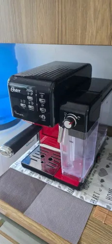 Cafeteira prima latte 2 - Oster