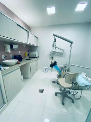 Locação de consultório odontológico completo