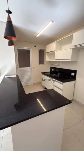 Apartamento com 3 dormitórios para alugar, 110 m² por R$ 3.600,00/mês - Condomínio Reserva