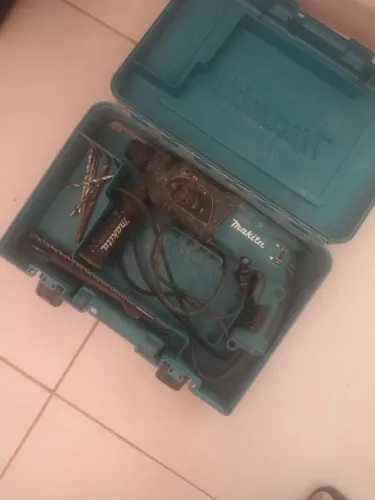 Martelete makita profissional h 2470 azul 800w 220 v